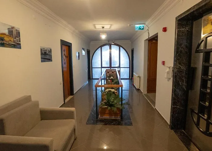 Hotel Sare 3*
